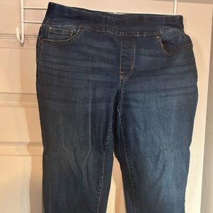 Women’s Croft & Barrow jeans size 8